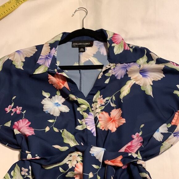 Colleen Lopez Size 2X garden gate navy floral dress.  Flowy & comfortable - Picture 4 of 7